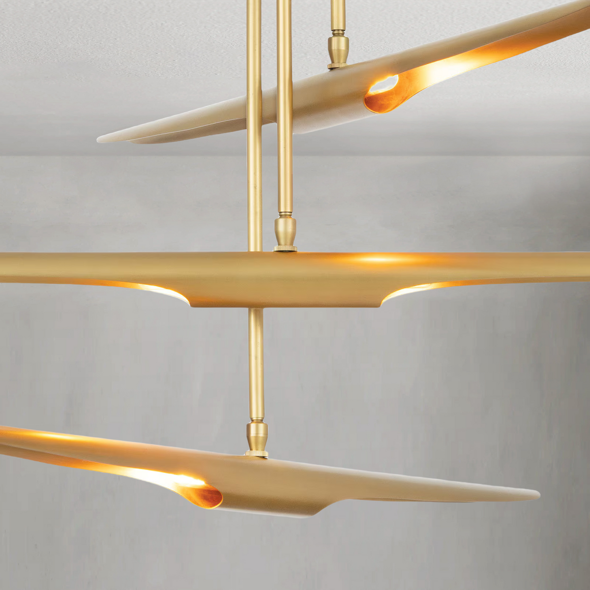 Pulsara Chandelier, steel in natural brass - view 5