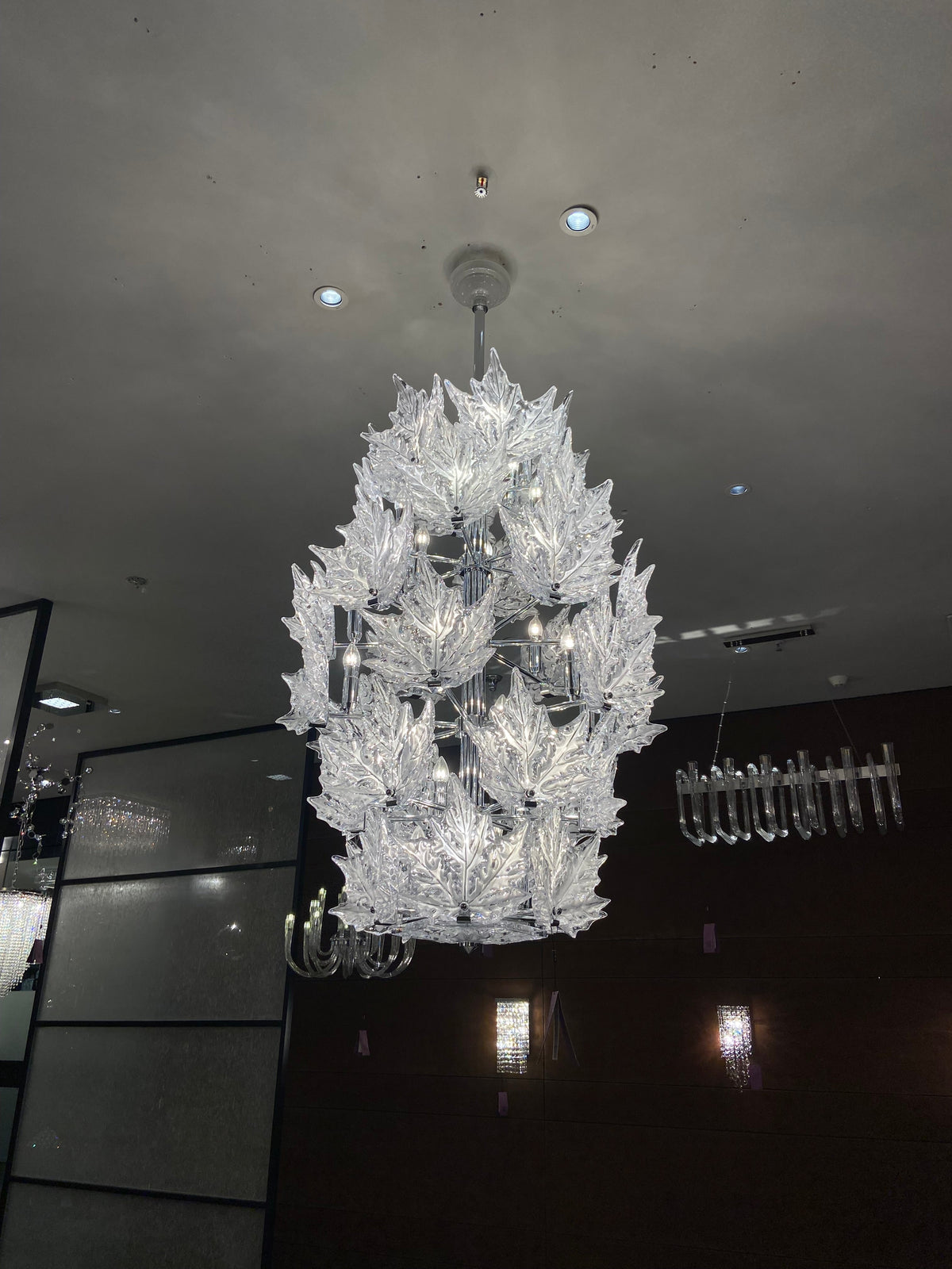 Modern Creative Clear Crystal Maple Leaf Chandelier for Living Room/Bedroom - view 11