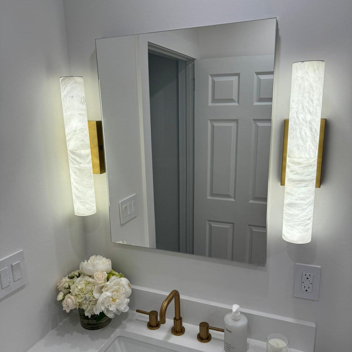 Alabaster Round Tube Wall Sconce, chandelier - view 6