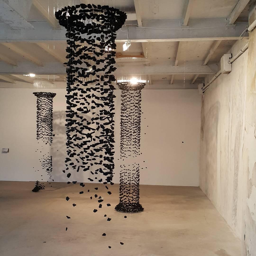 Black Stones Chandeliers - view 17
