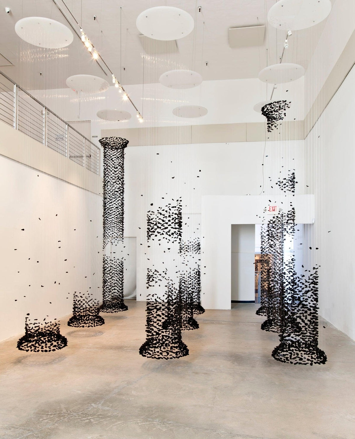 Black Stones Chandeliers - view 42