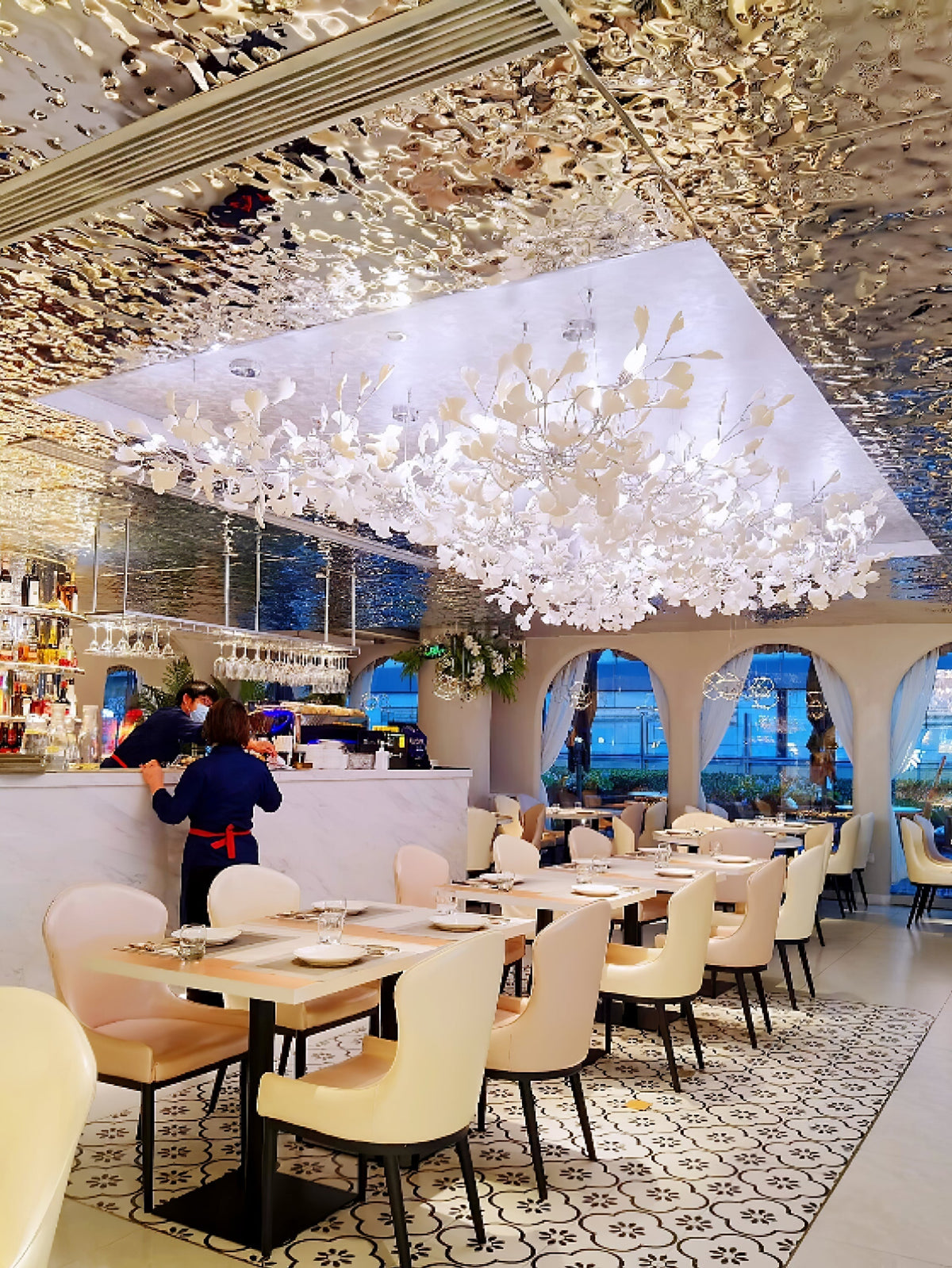 Gingko Leaves Ceramics Spiral Branch Chandelier - view 15