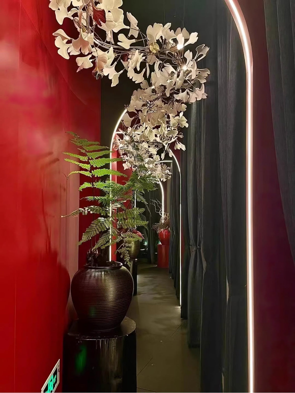 Gingko Leaves Ceramics Spiral Branch Chandelier - view 14