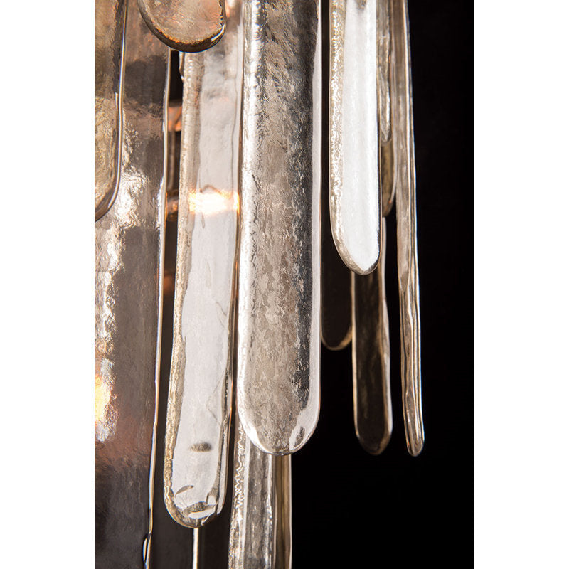 Fenwater 16-Light Cascade Pendant with Champagne Glass
