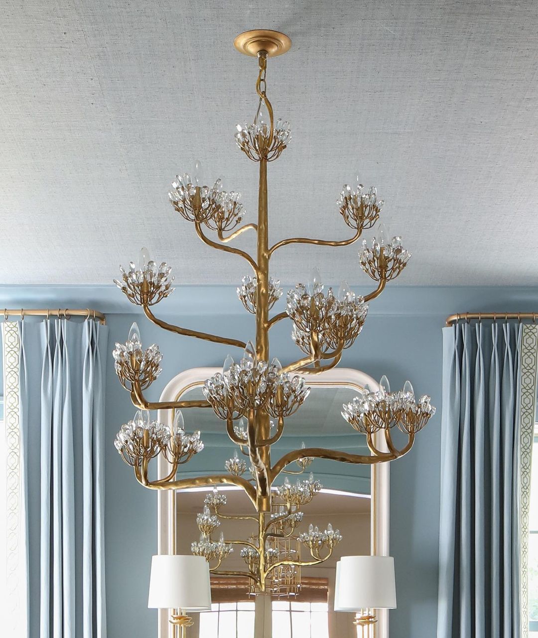 Luxury Branch Flower Chandelier in Gold for Living Room Staircase and Bedroom Lighting - view 3