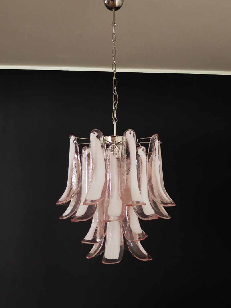 Murano-Style Chandelier – 26 petals – Pink