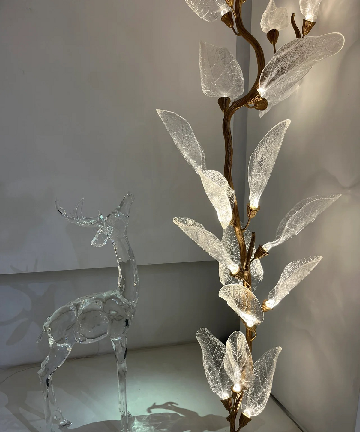 Creative Bionic Resin Leaves Chandelier for Living Room/Dining Room/Staircase - view 16
