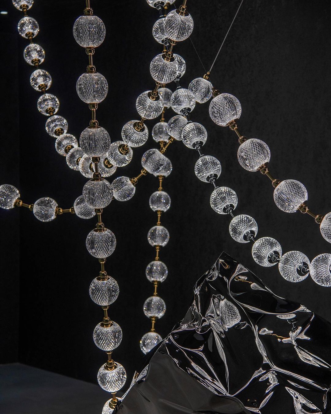 Modern Creative Pearl Necklace Chandelier for Living Room/Staircase/Foyer/Entryway - view 10