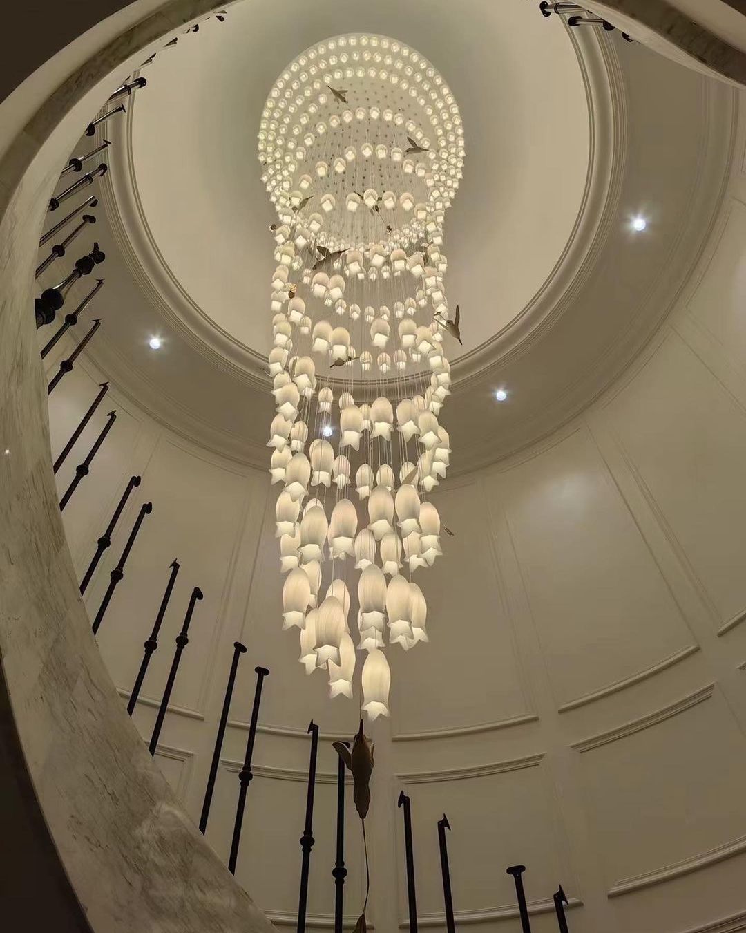 Elegant Flower Chandelier For Foyer/ Staircase - view 15