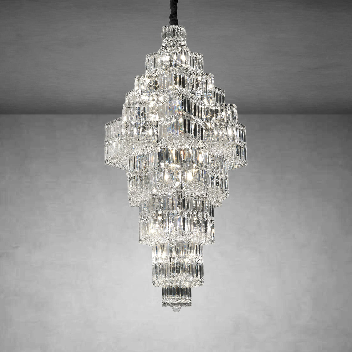 Universo Crystal Halo Chandelier - view 2
