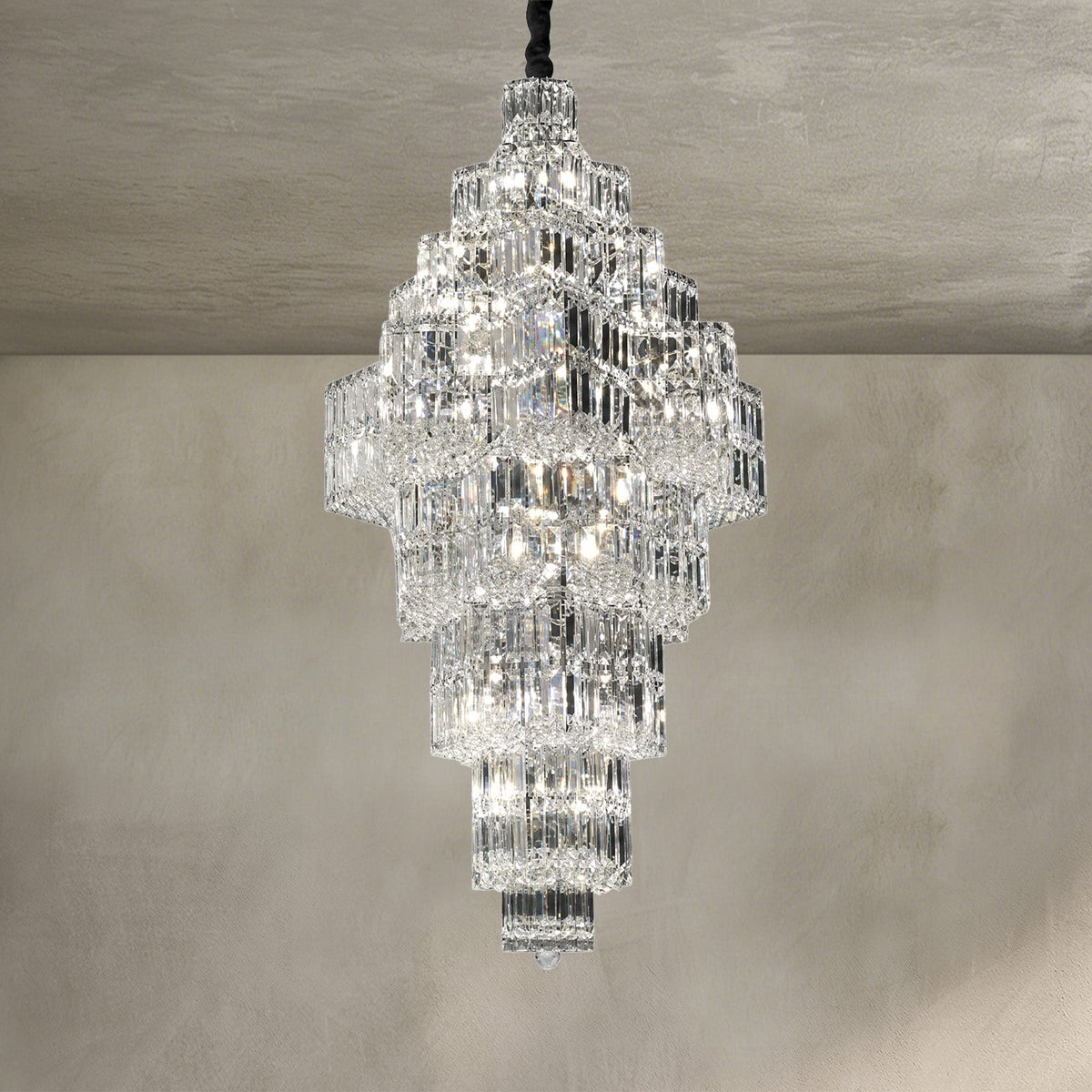 Universo Crystal Halo Chandelier - view 3