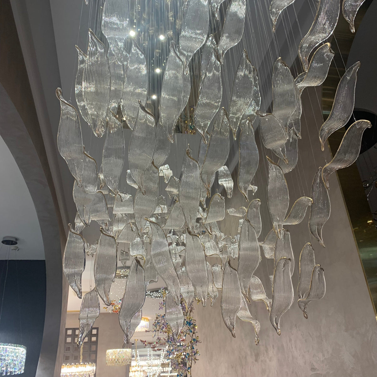 Modern Creative Luxury Seagull Shape Floating Leaves Chandelier for Kitchen Island/Dining Room - view 10