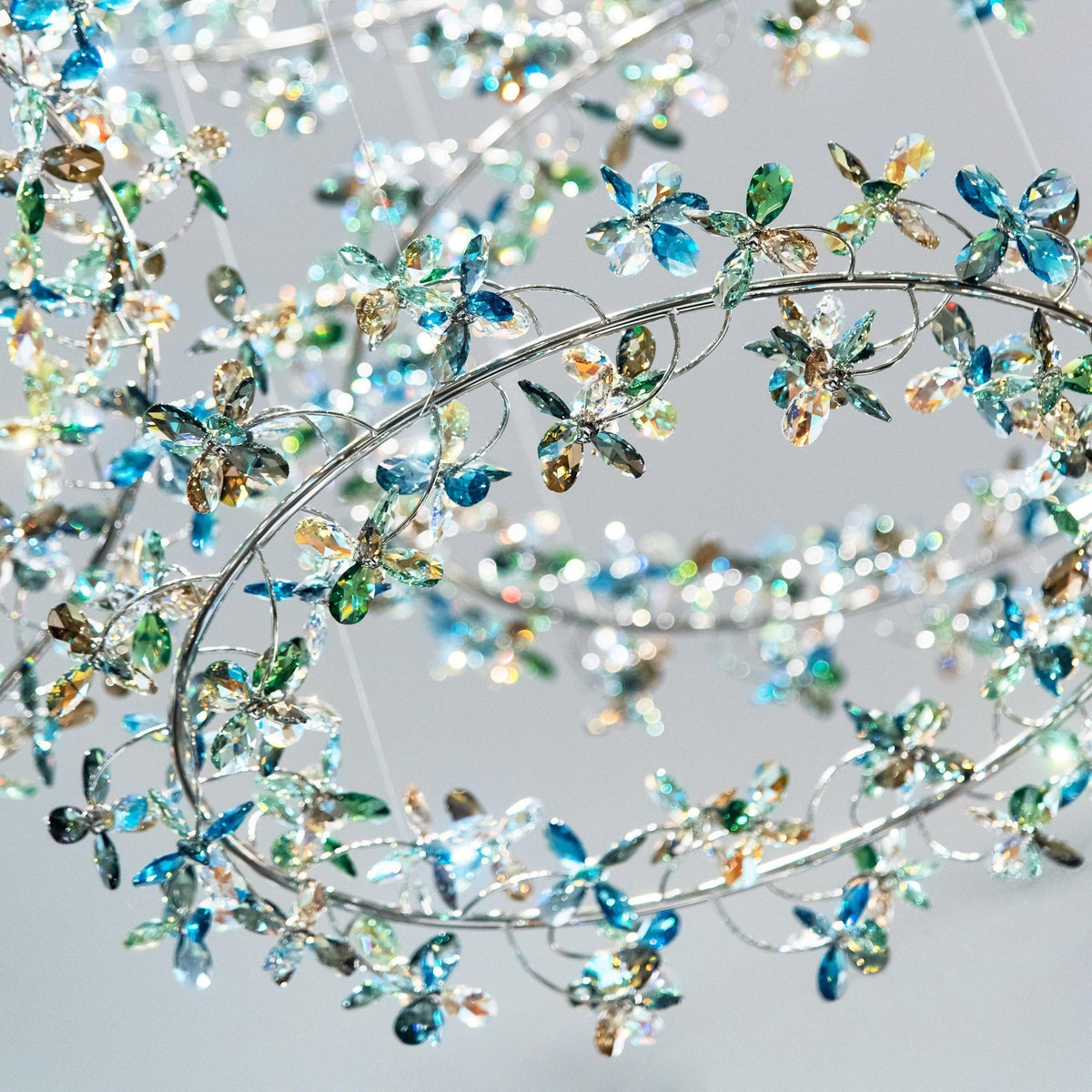 Modern Design Crystal Chandelier with Floral Crown Shape - view 4