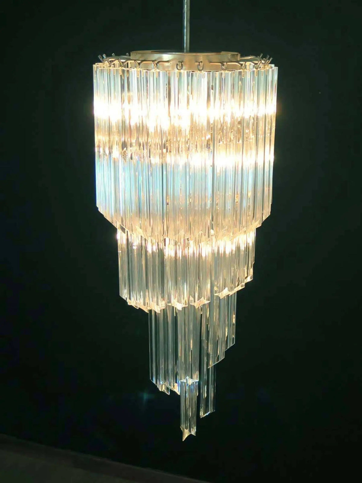 Murano-Style Chandelier – Spiral – 54 prisms – Transparent