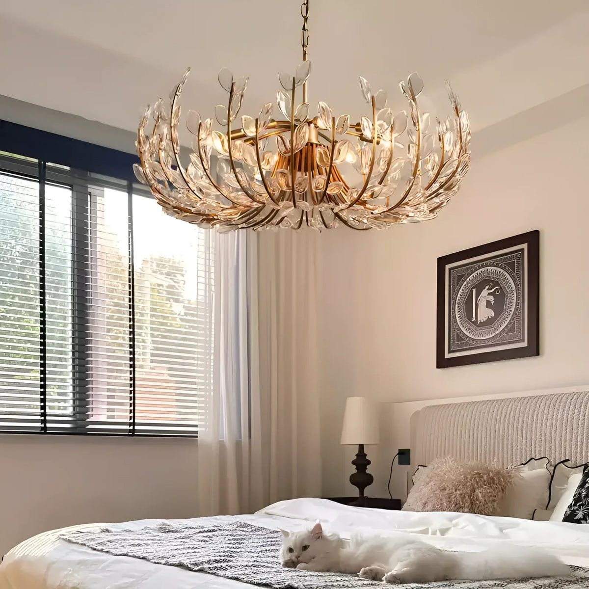 Adela 8 Light Chandelier 32“ - view 5
