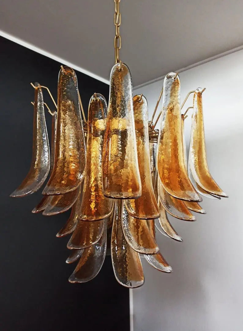 Murano-Style Chandelier – 36 petals – Amber