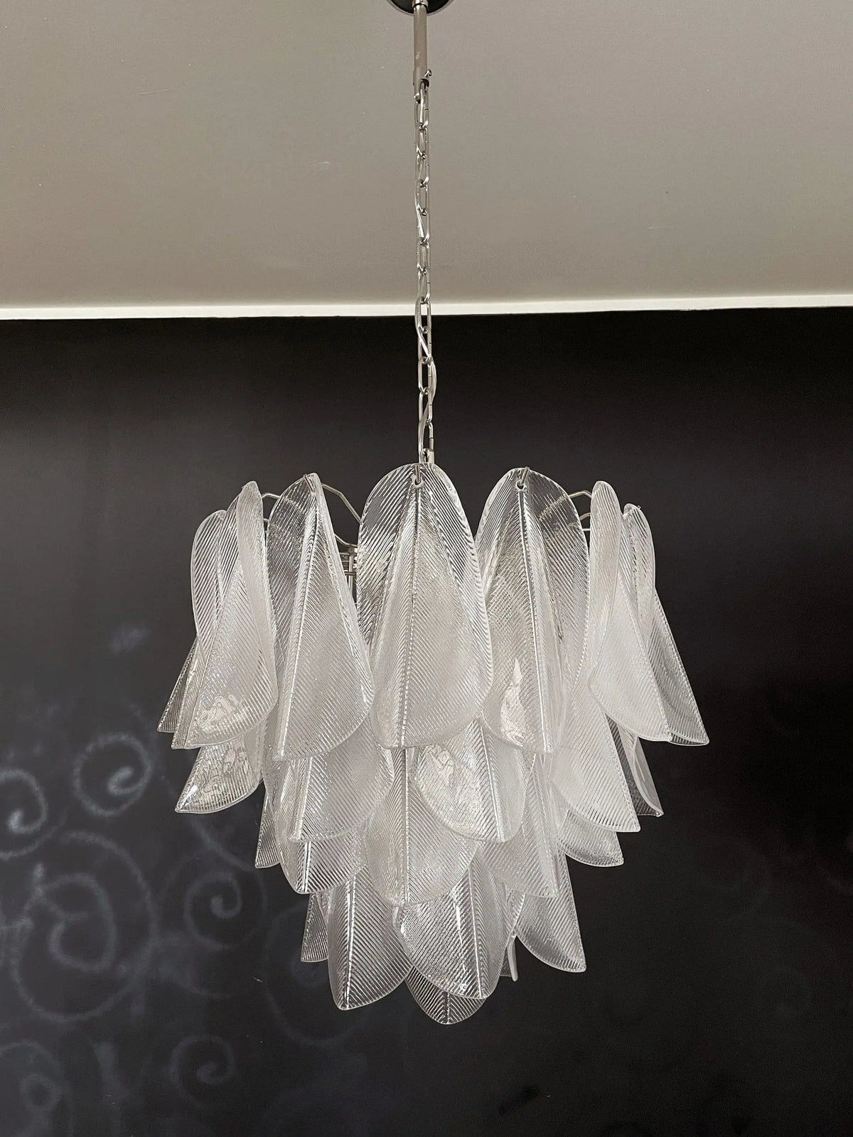 Murano-Style Chandelier – Rondini – 41 glass leaves – Transparent