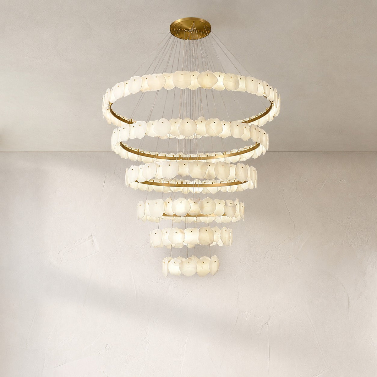 Spiral Alabaster Chandelier – Gold & White 4‑6 Layer Luxury Ceiling Light